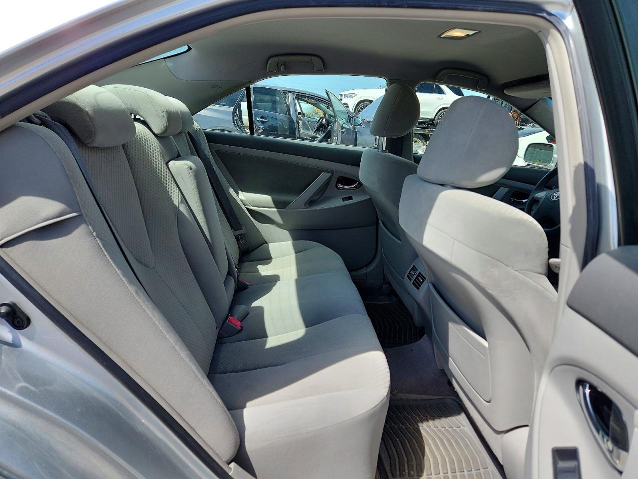 Toyota Camry Hybrid