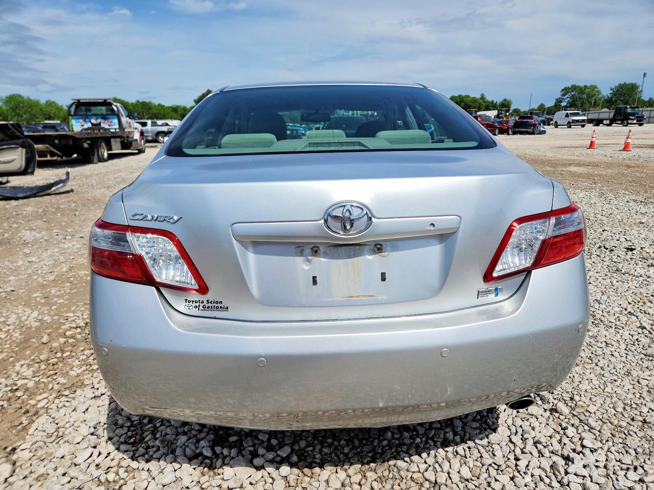 Toyota Camry Hybrid