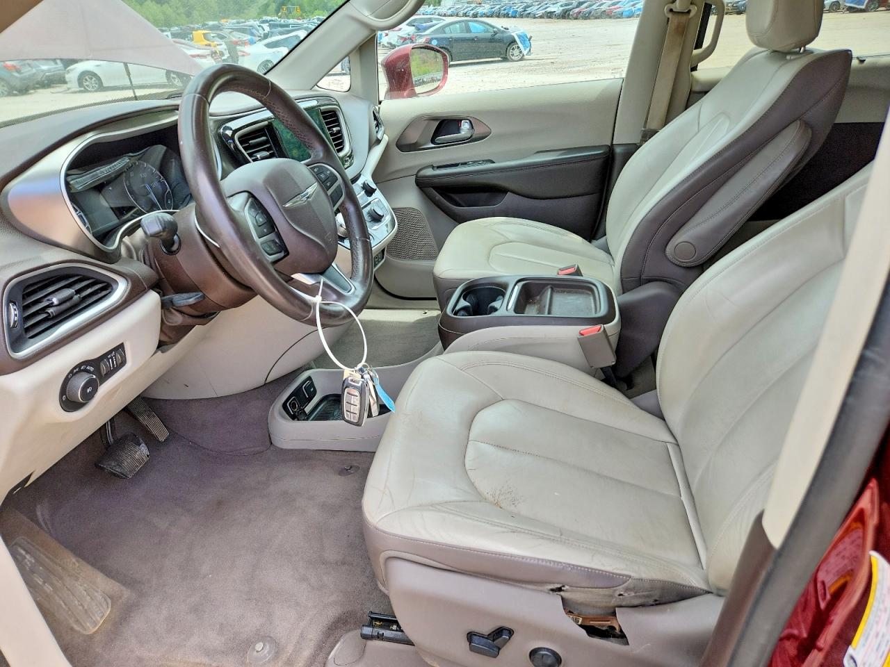 Chrysler Pacifica Touring L