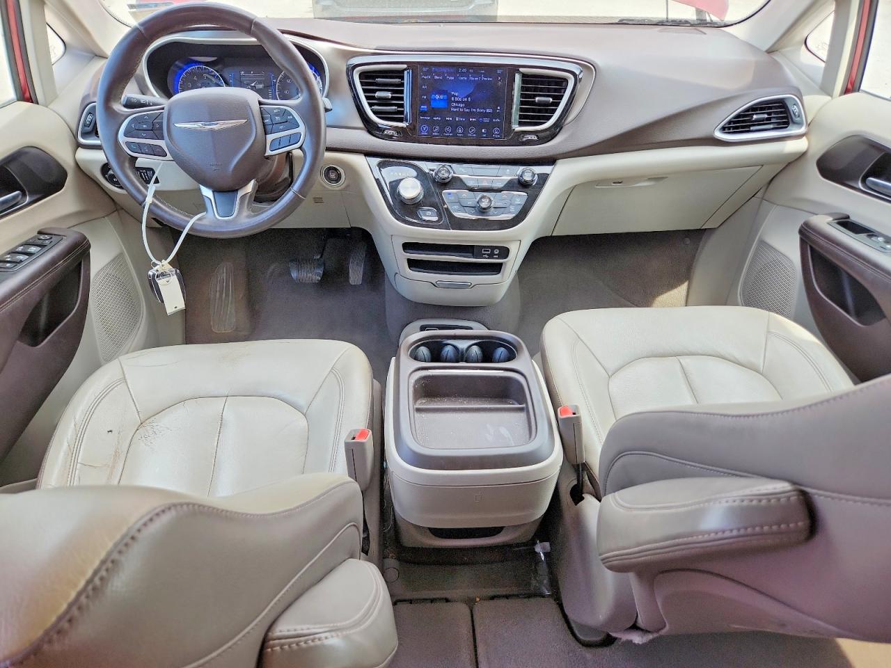 Chrysler Pacifica Touring L
