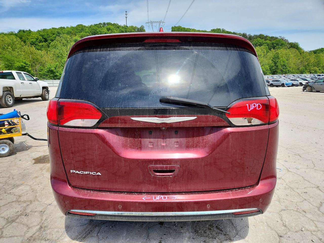 Chrysler Pacifica Touring L