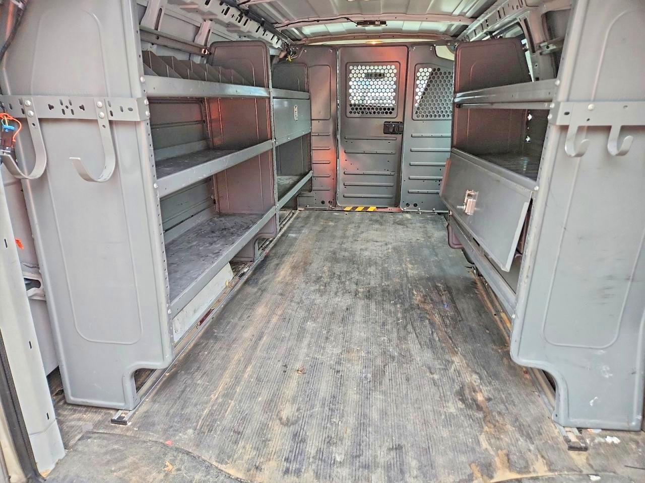 Chevrolet Express 4lt