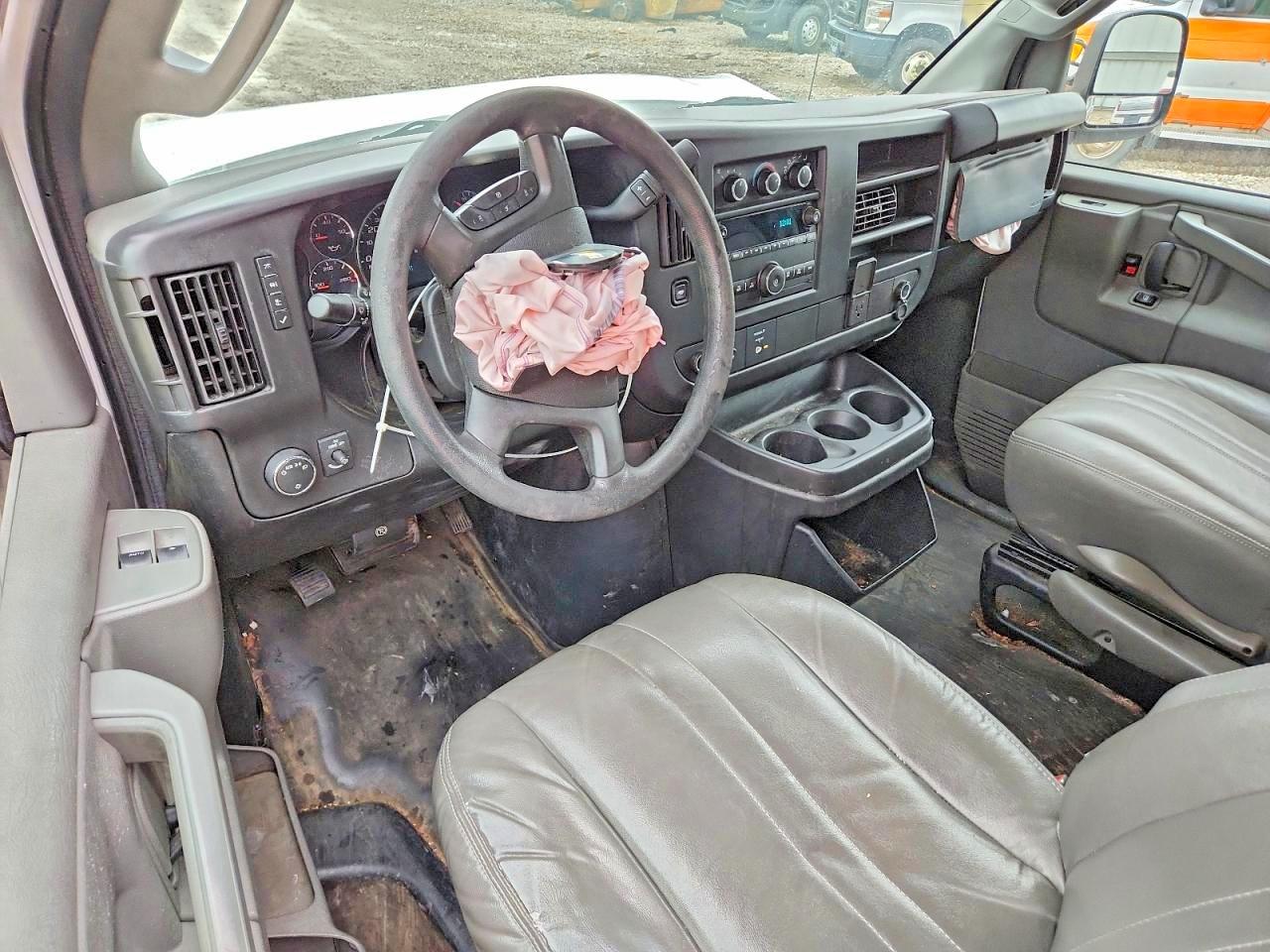 Chevrolet Express 4lt