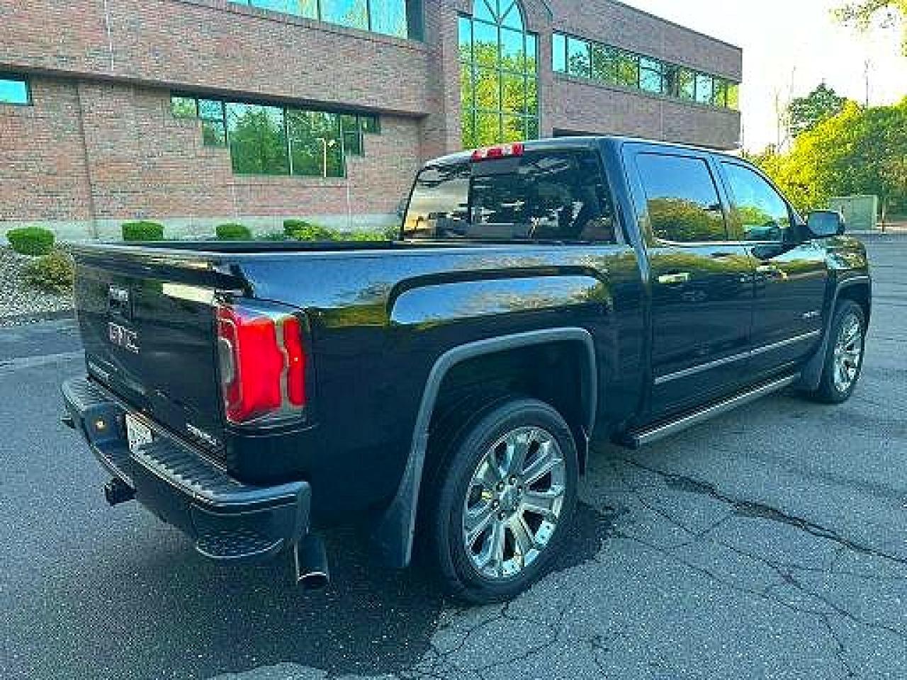 GMC Sierra K1500 Denali
