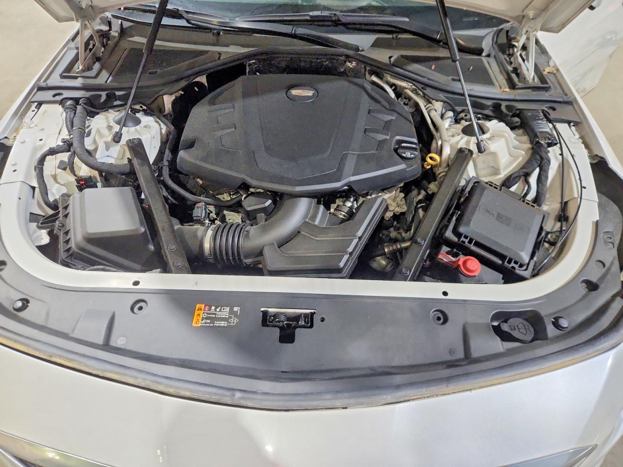 Cadillac CT6 Luxury Csav