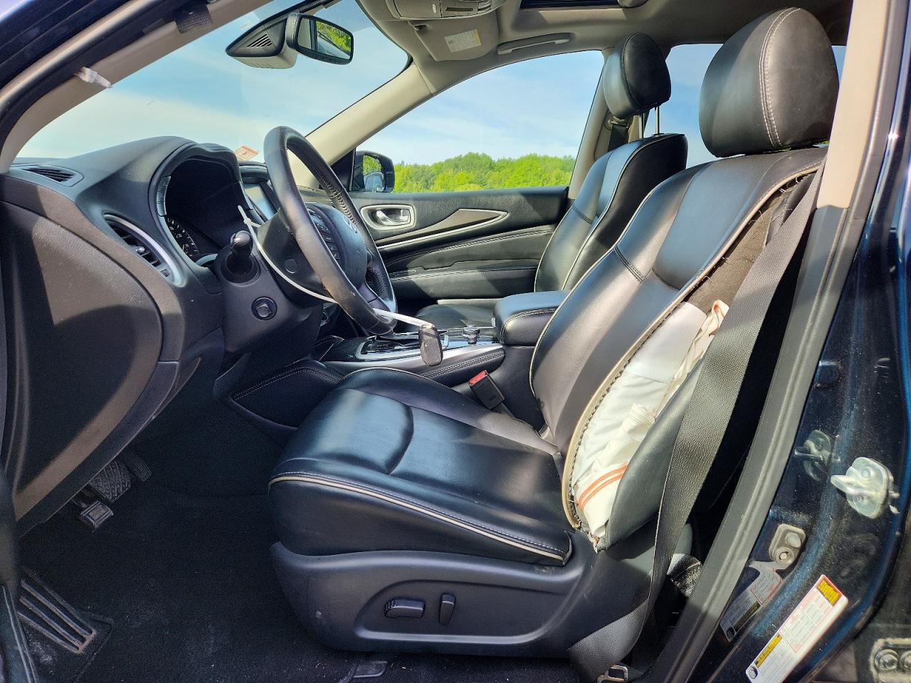 INFINITI Qx Pure