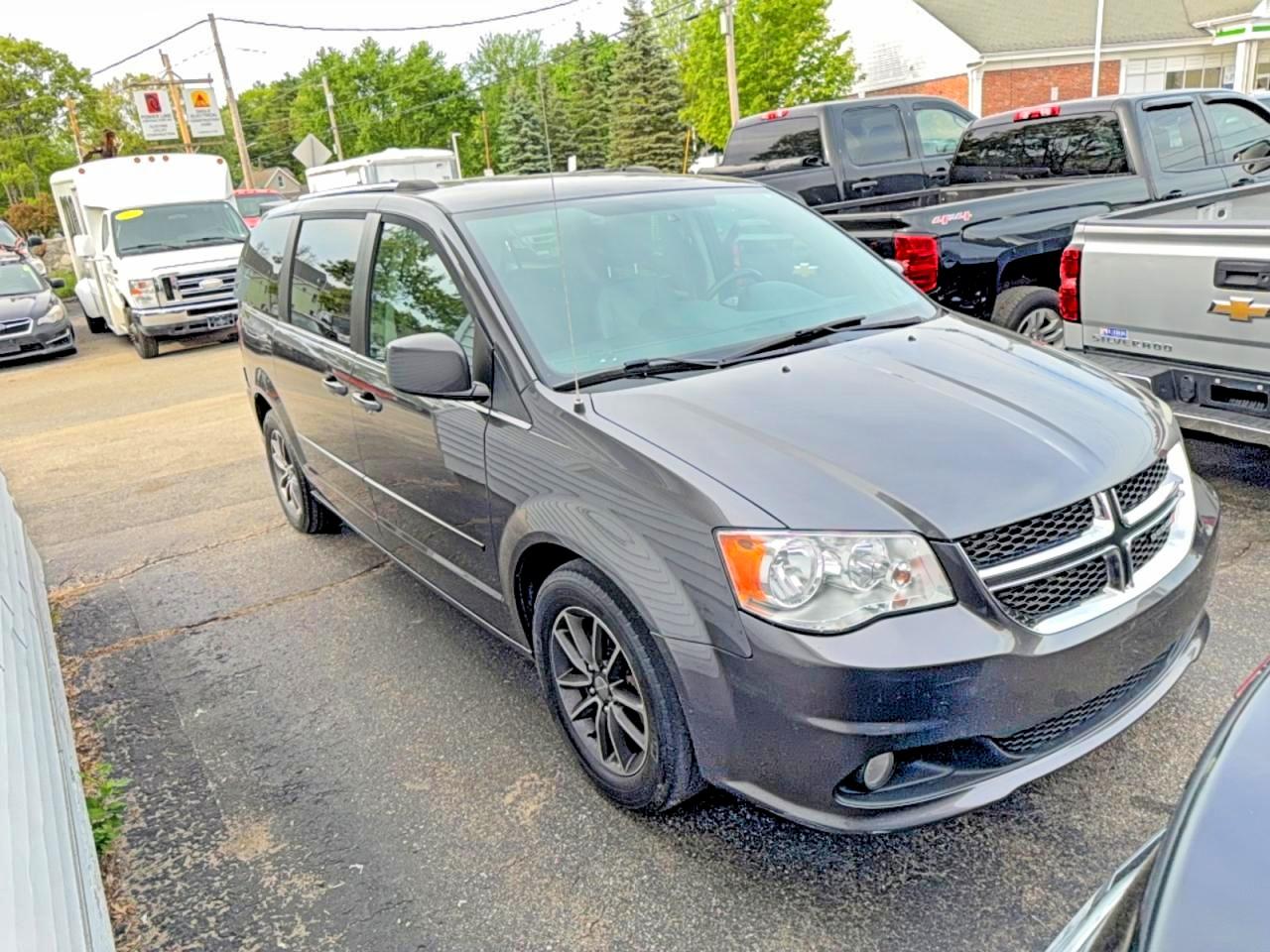 Salvage Dodge Caravan Image