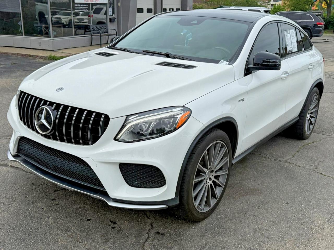 Salvage Mercedes-Benz GLE Image