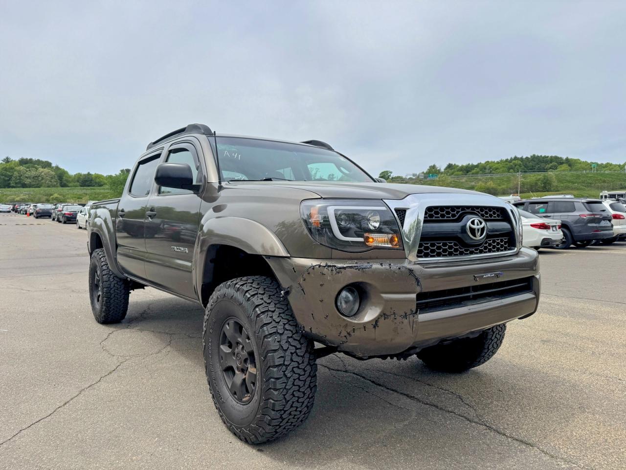 Salvage Toyota Tacoma Image