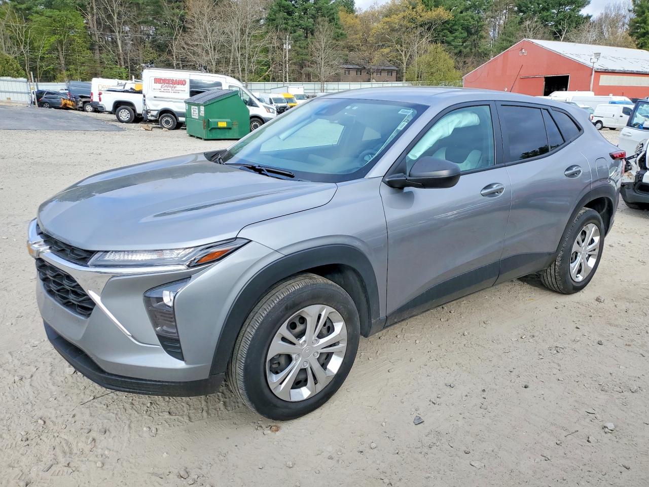 Salvage Chevrolet Trax Image