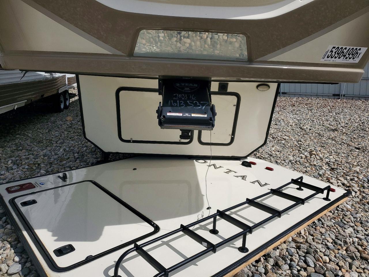Montana Trailer