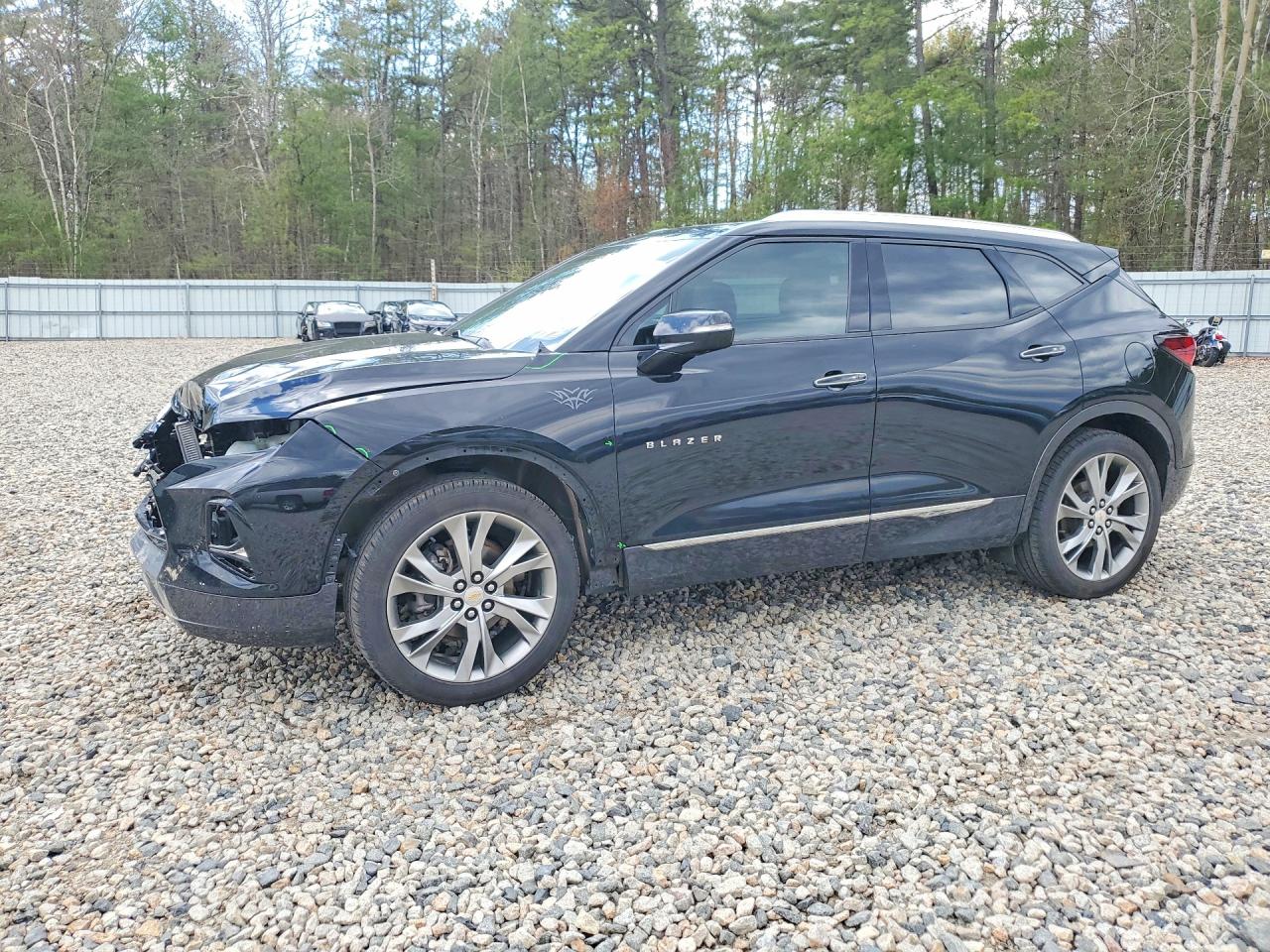 Salvage Chevrolet Blazer Image