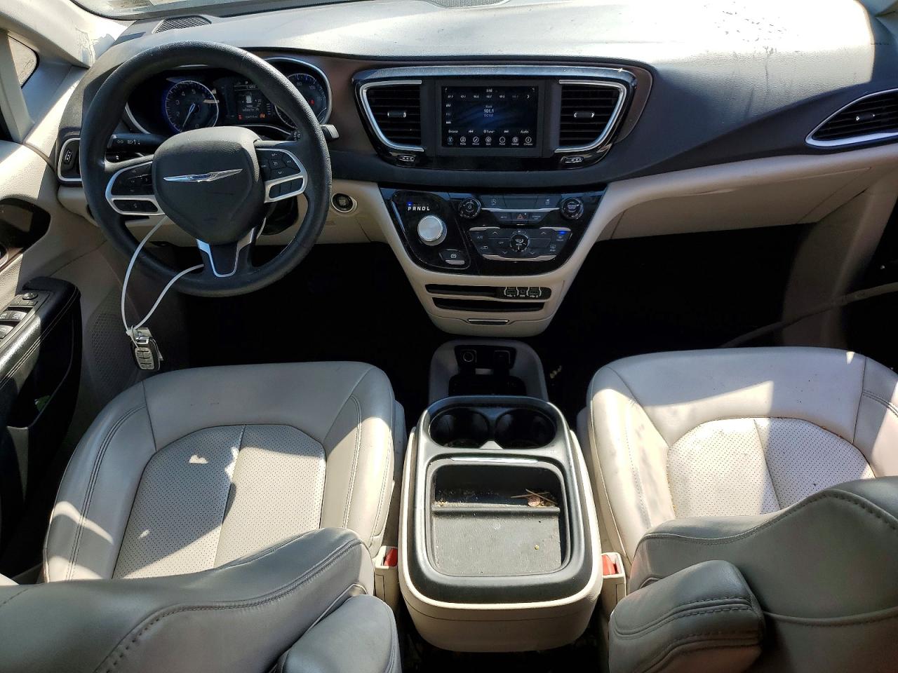 Chrysler Minivan Lxi