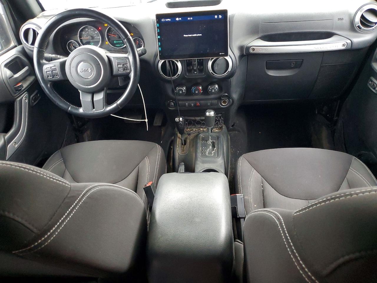 Jeep Wrangler Sahara