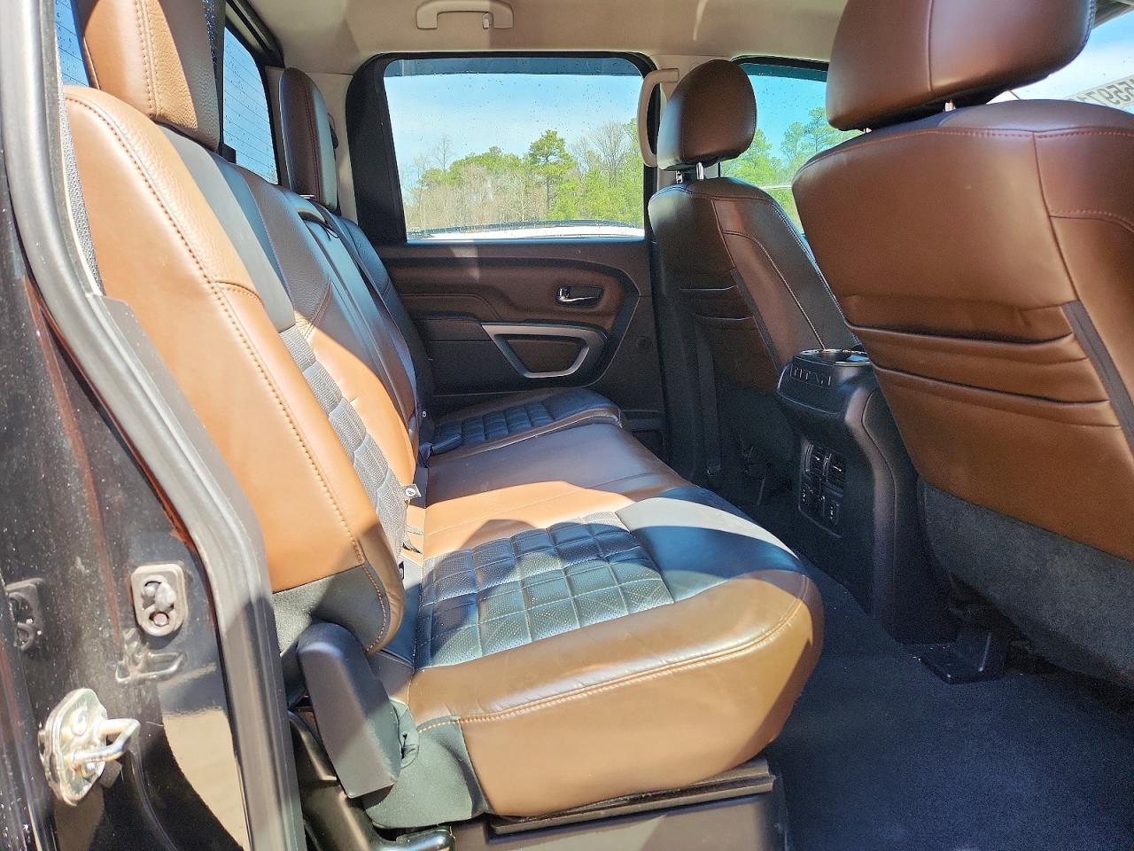 Nissan Titan Platinum Reserve
