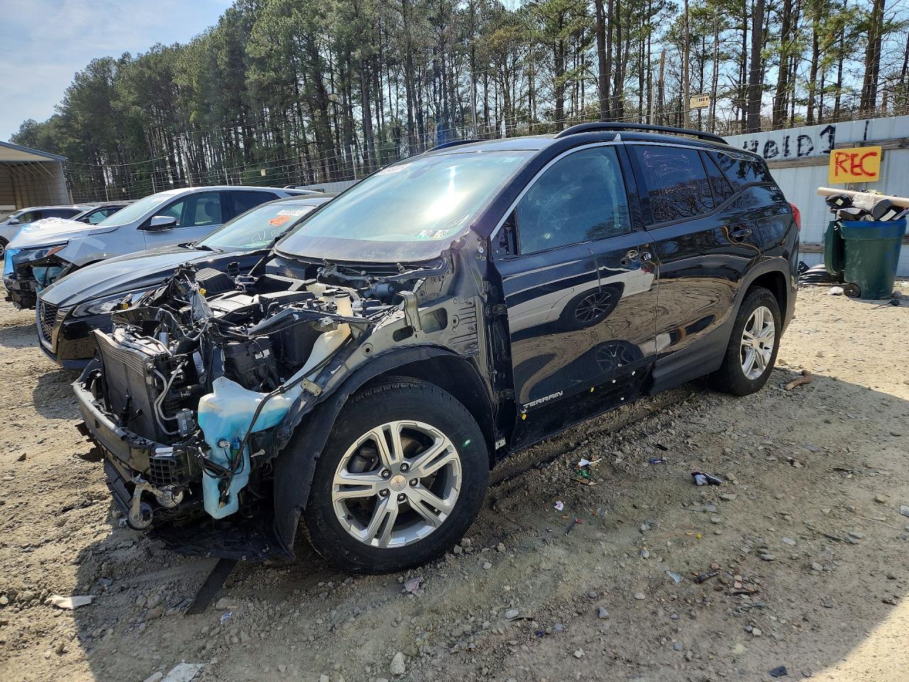 Salvage GMC Terrain Image