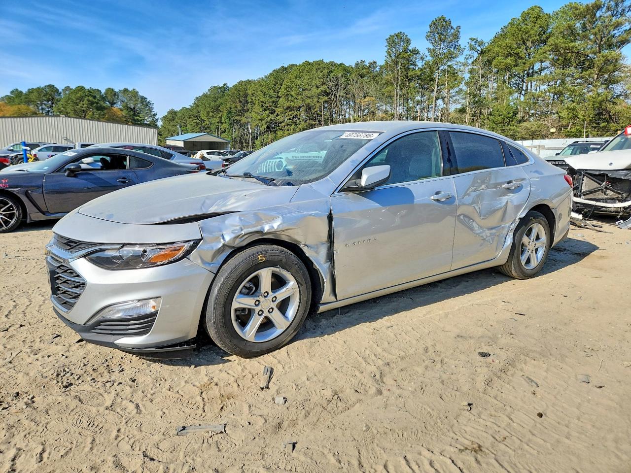Salvage Chevrolet Malibu Image