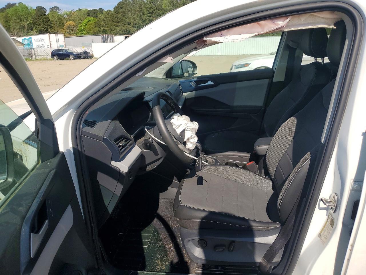 Volkswagen Taos Se Iq Drive