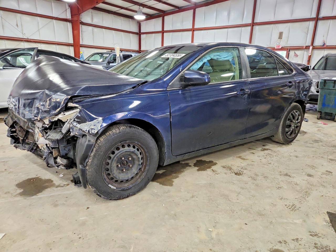 Salvage Toyota Camry Image
