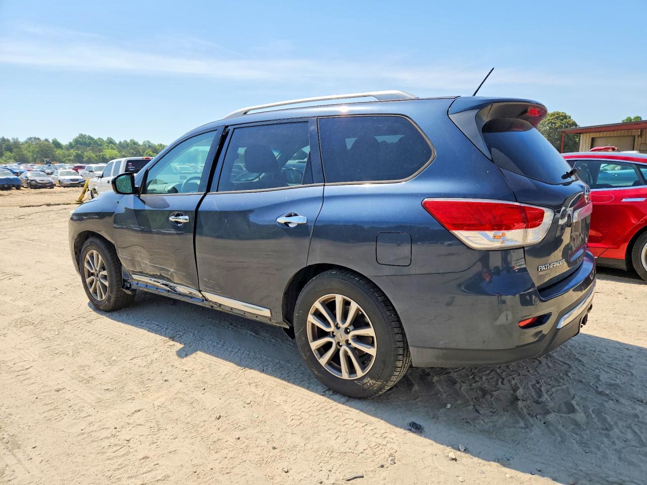 Nissan Pathfinder Sl