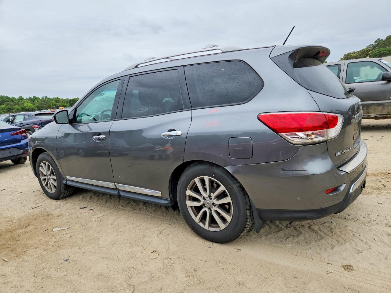 Nissan Pathfinder Sl