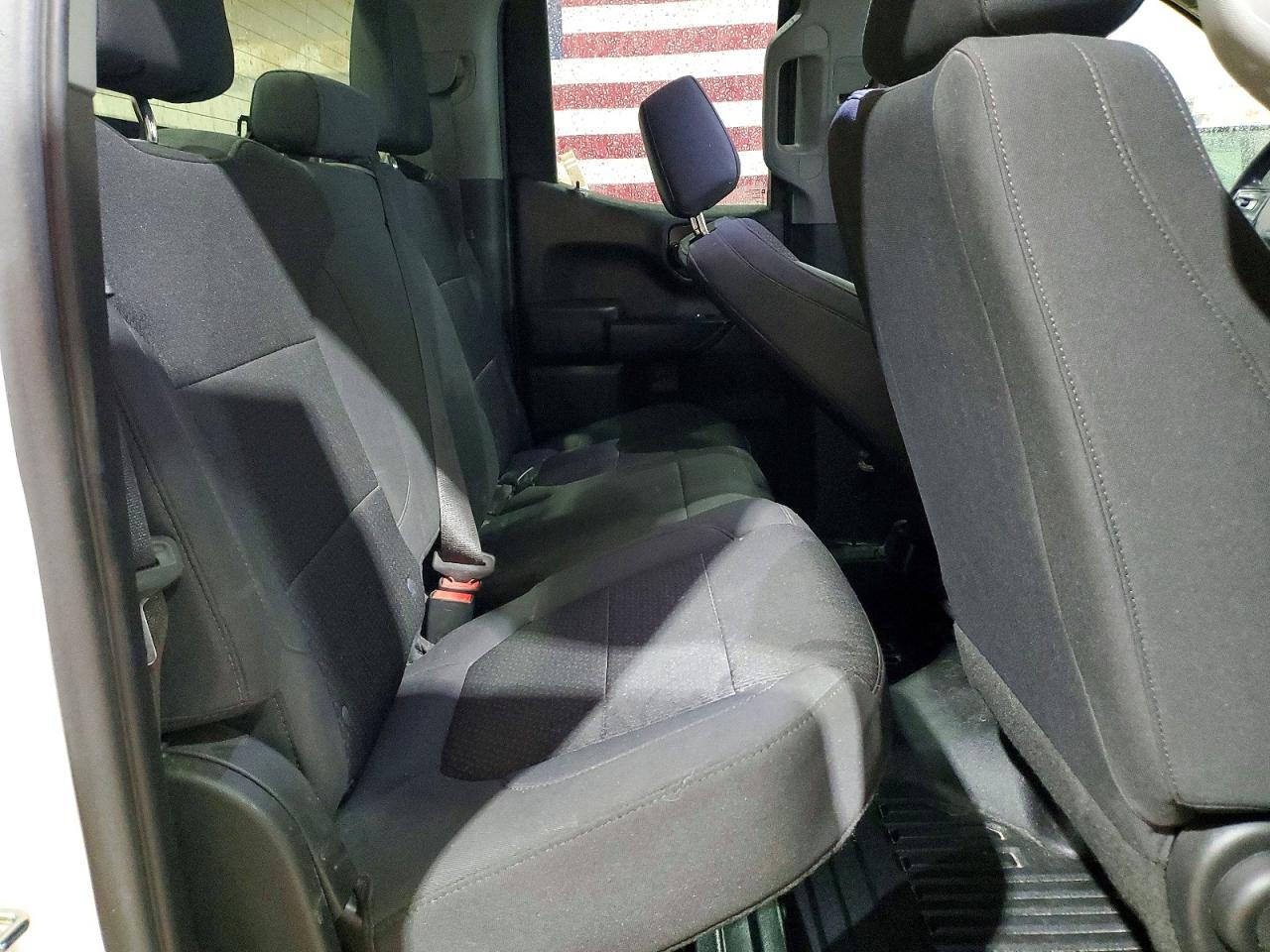 Chevrolet Silverado C1500