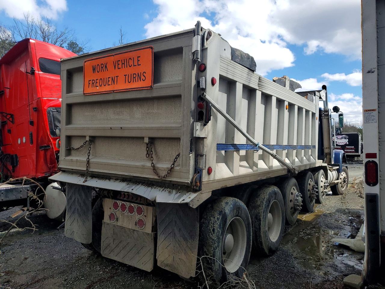International Dump Trl