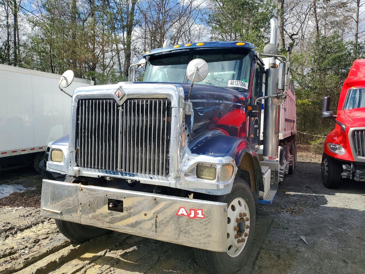 International Dump Trl