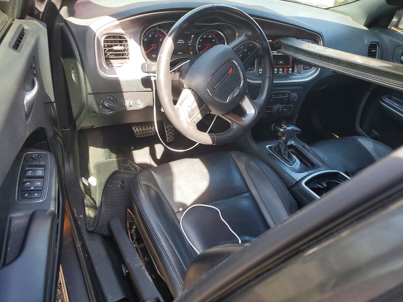 Dodge Charger Sxt