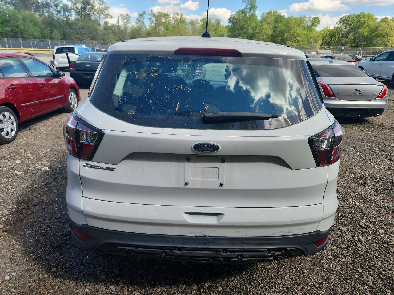Ford Escape S
