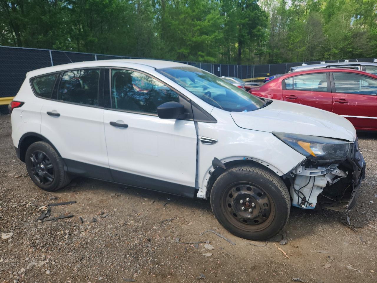 Ford Escape S
