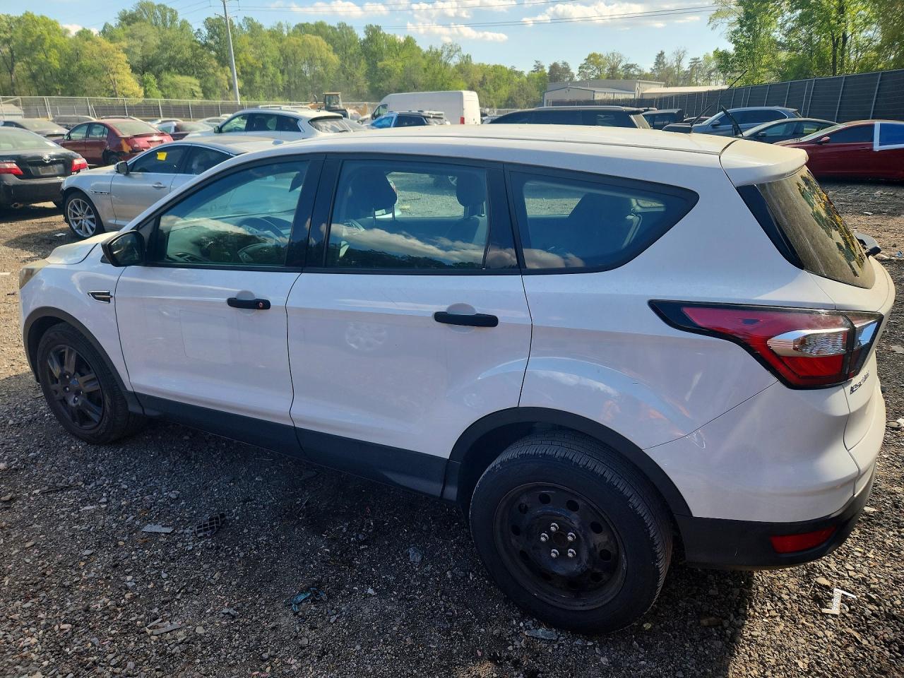 Ford Escape S
