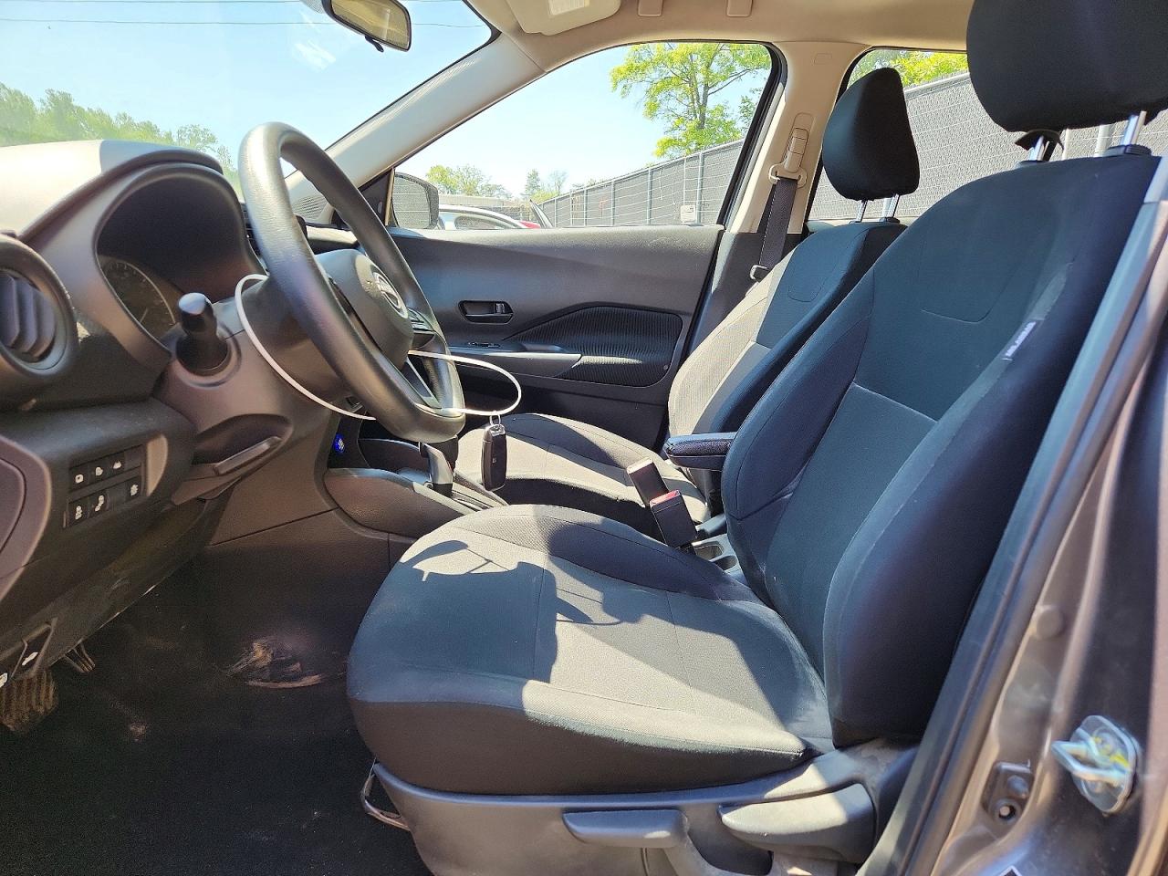 Nissan Kicks S