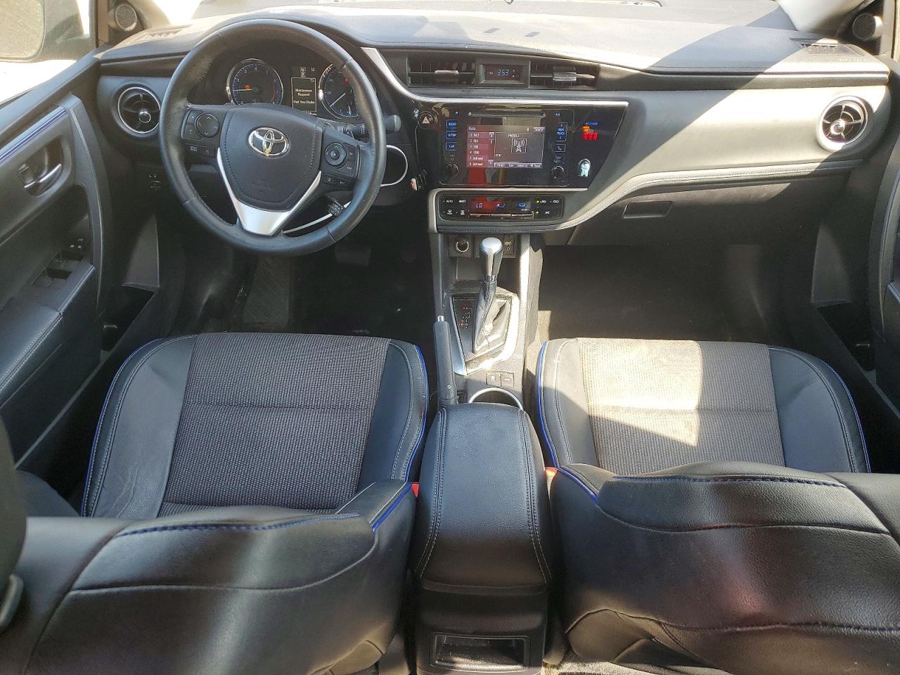 Toyota Corolla Se