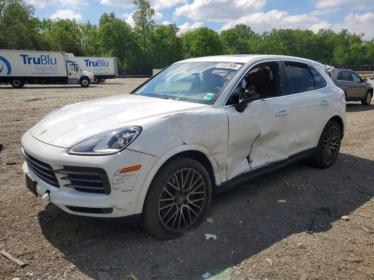 Salvage Porsche Cayenne Image