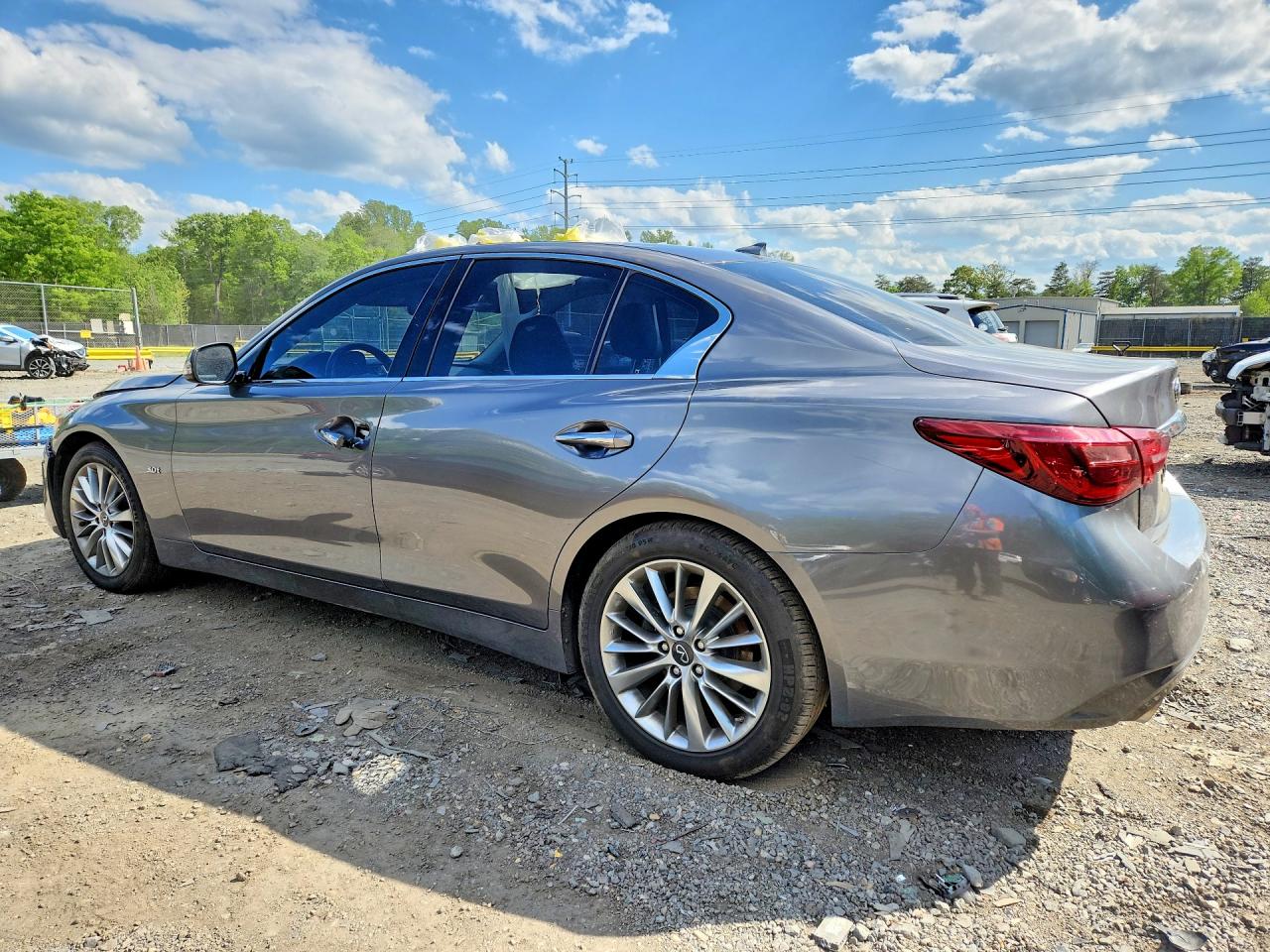 INFINITI Q50 3.0t Luxe