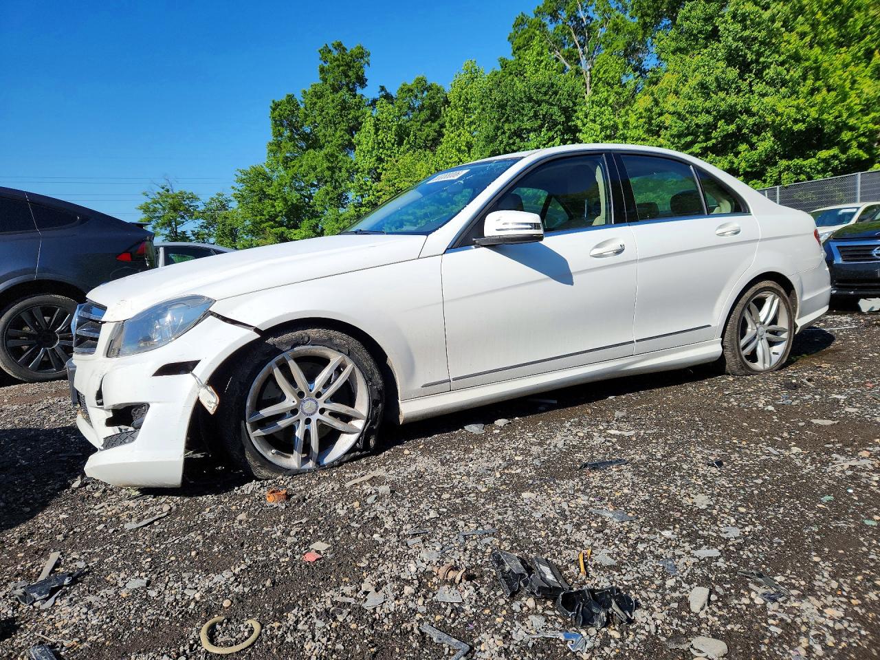 Salvage Mercedes-Benz C-Class Image