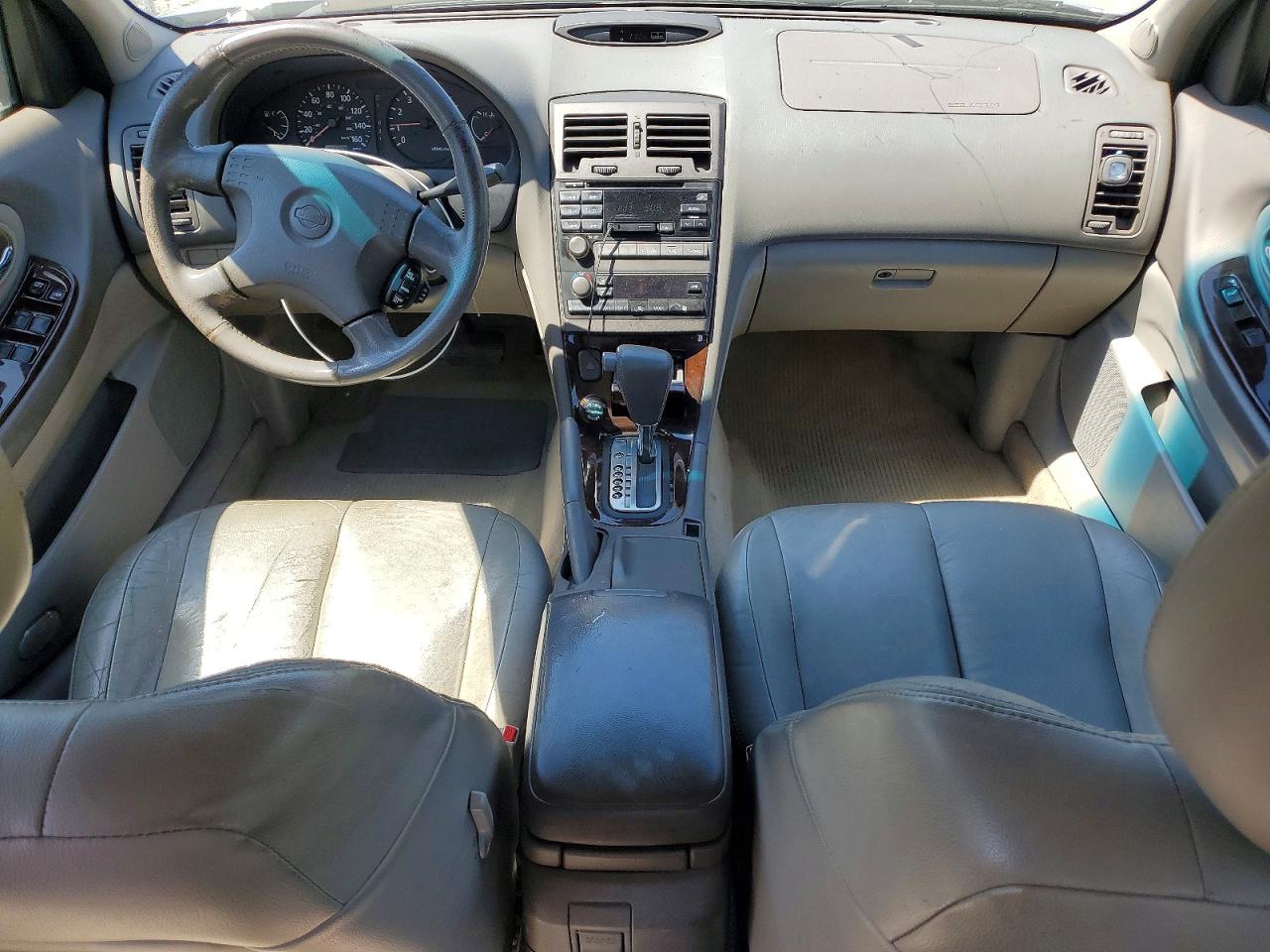 Nissan Maxima Gxe