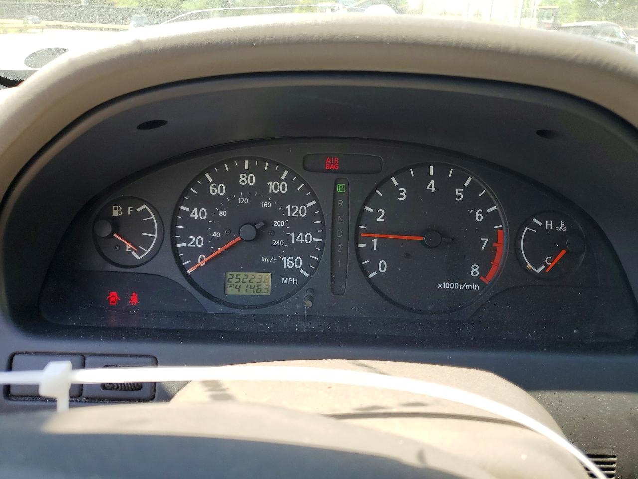 Nissan Maxima Gxe
