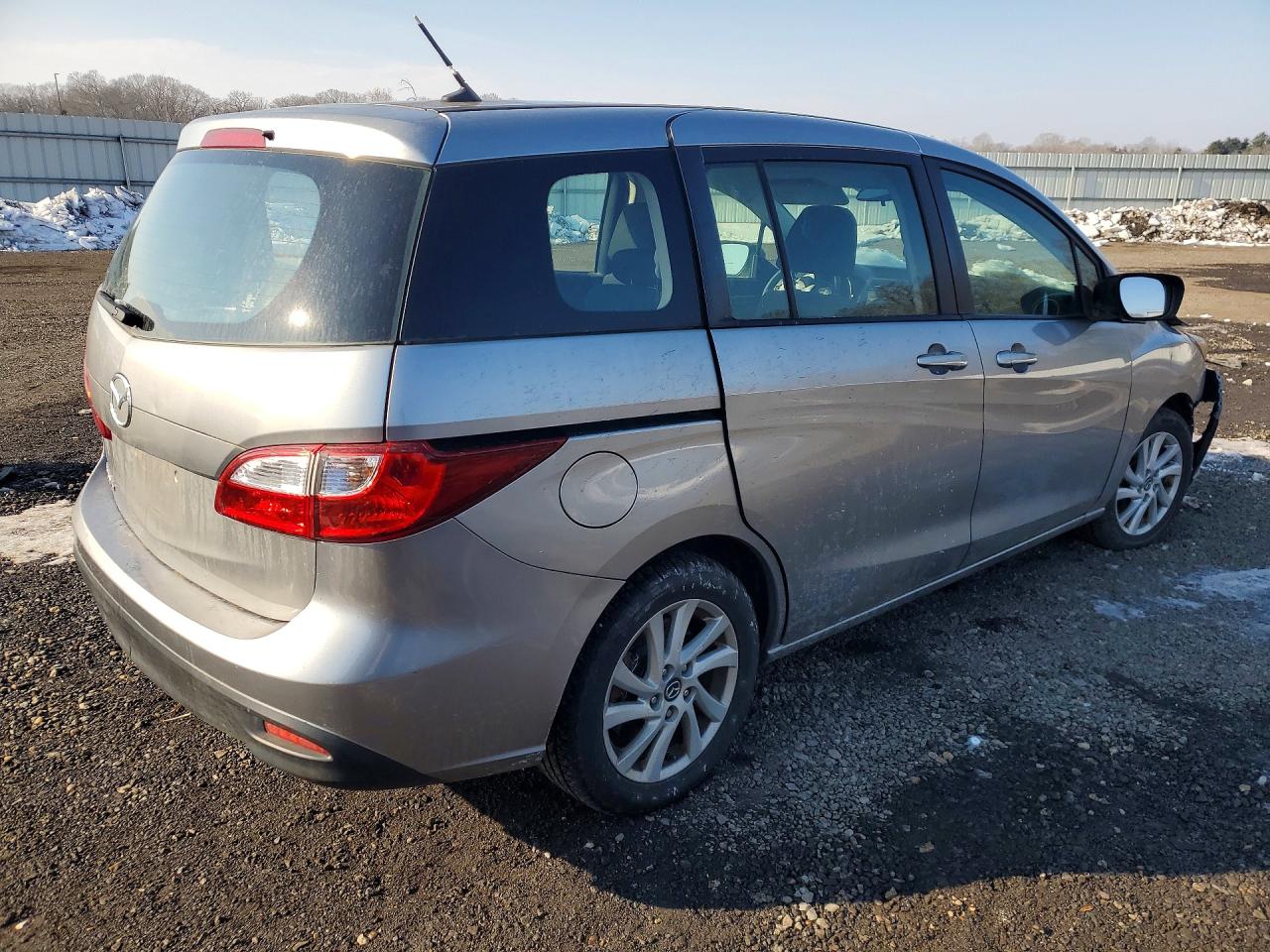 Mazda 5