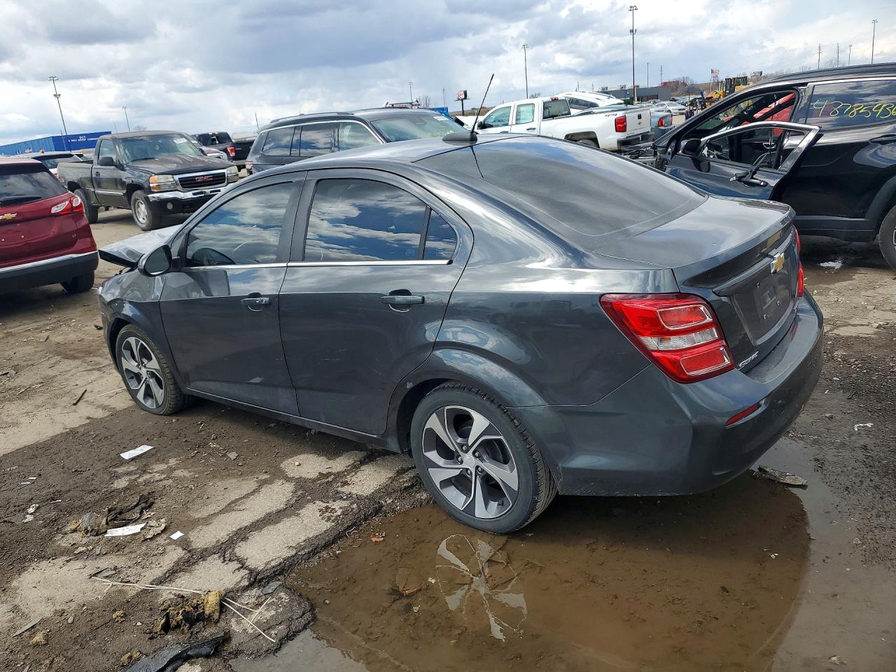 Chevrolet Sonic Premier