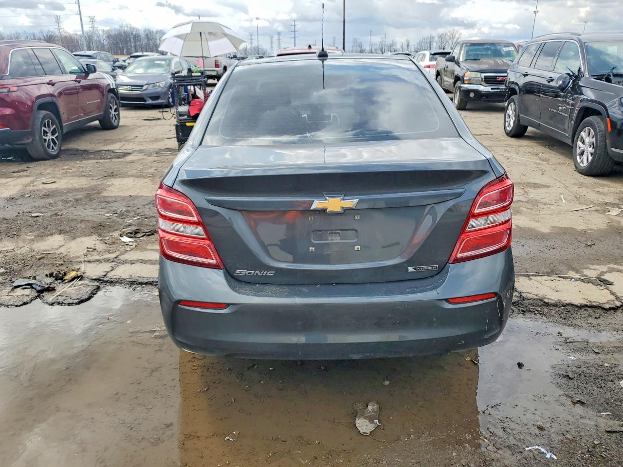 Chevrolet Sonic Premier