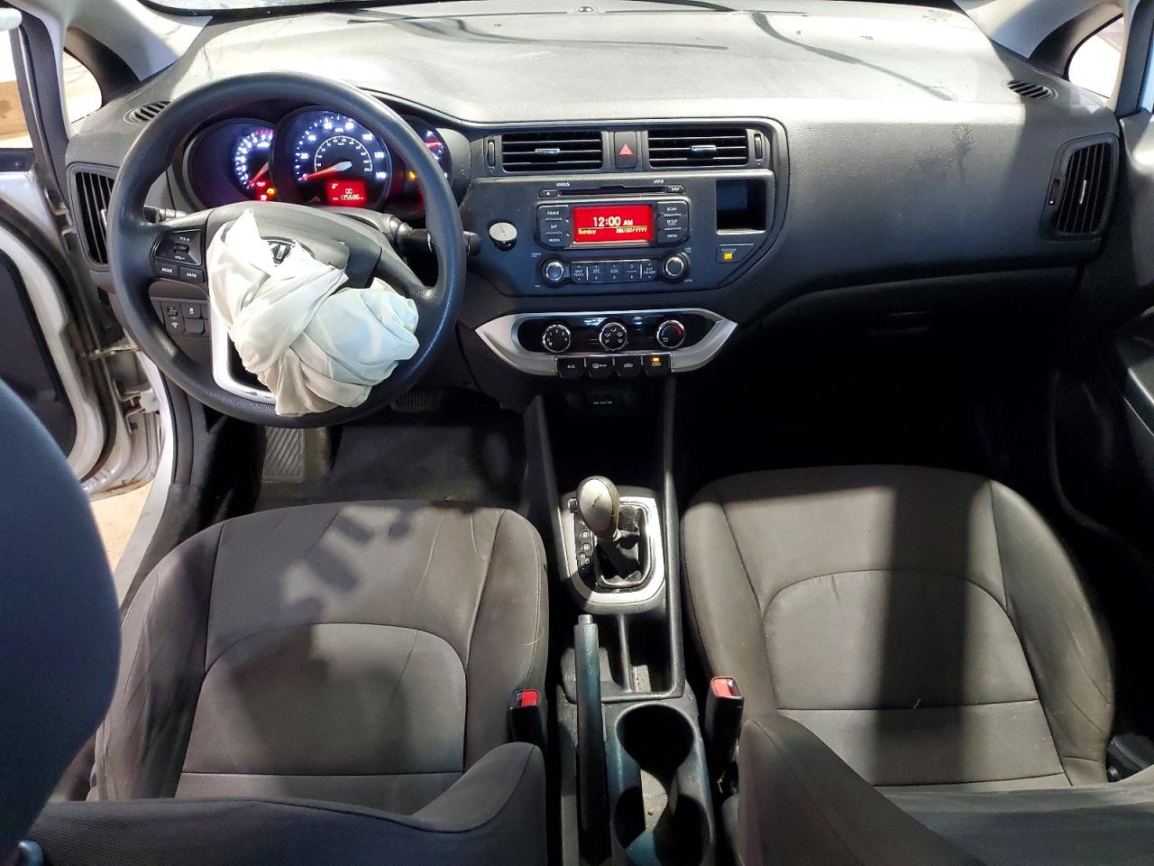 Kia Rio Lx