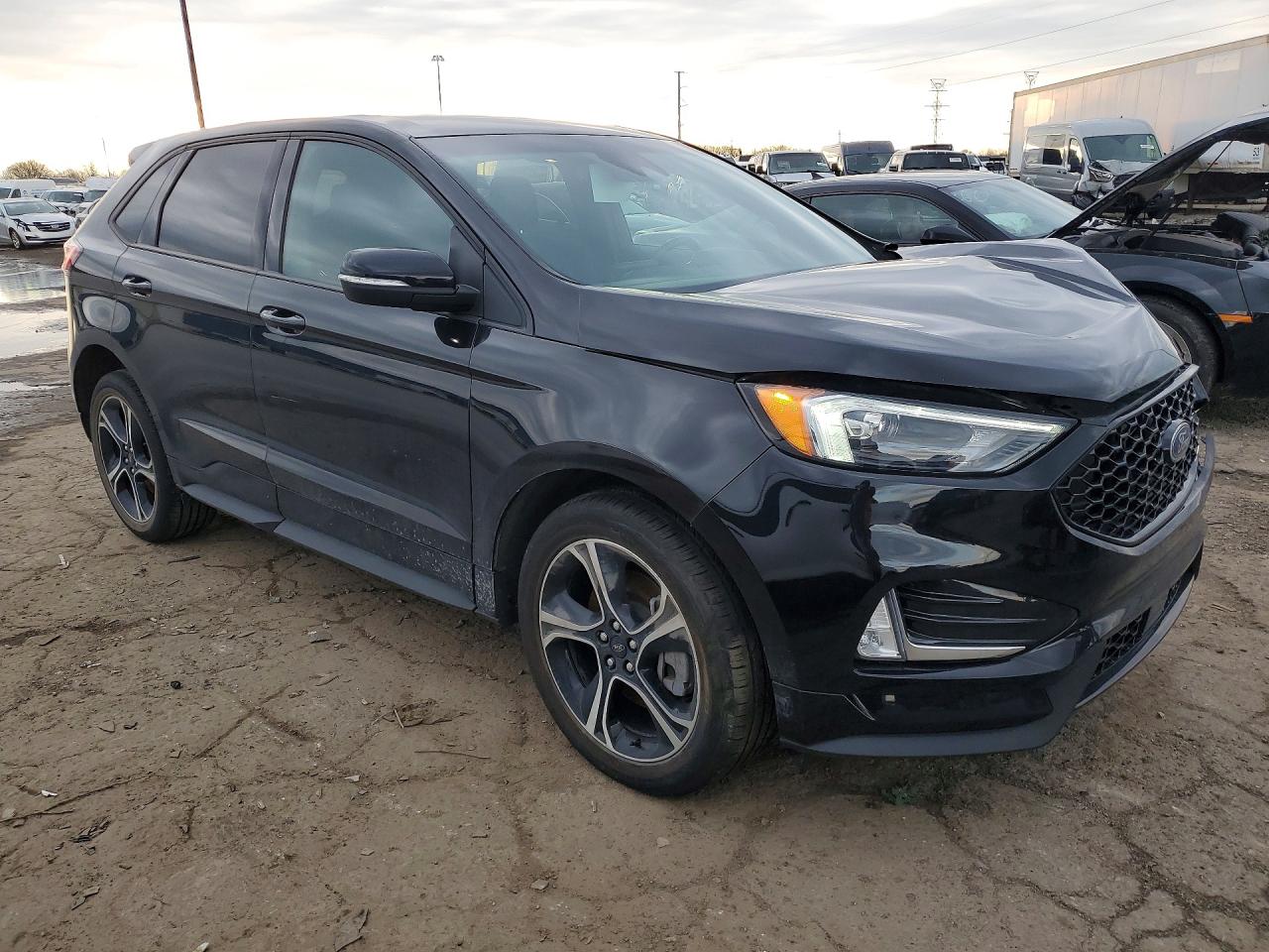 Ford Edge St