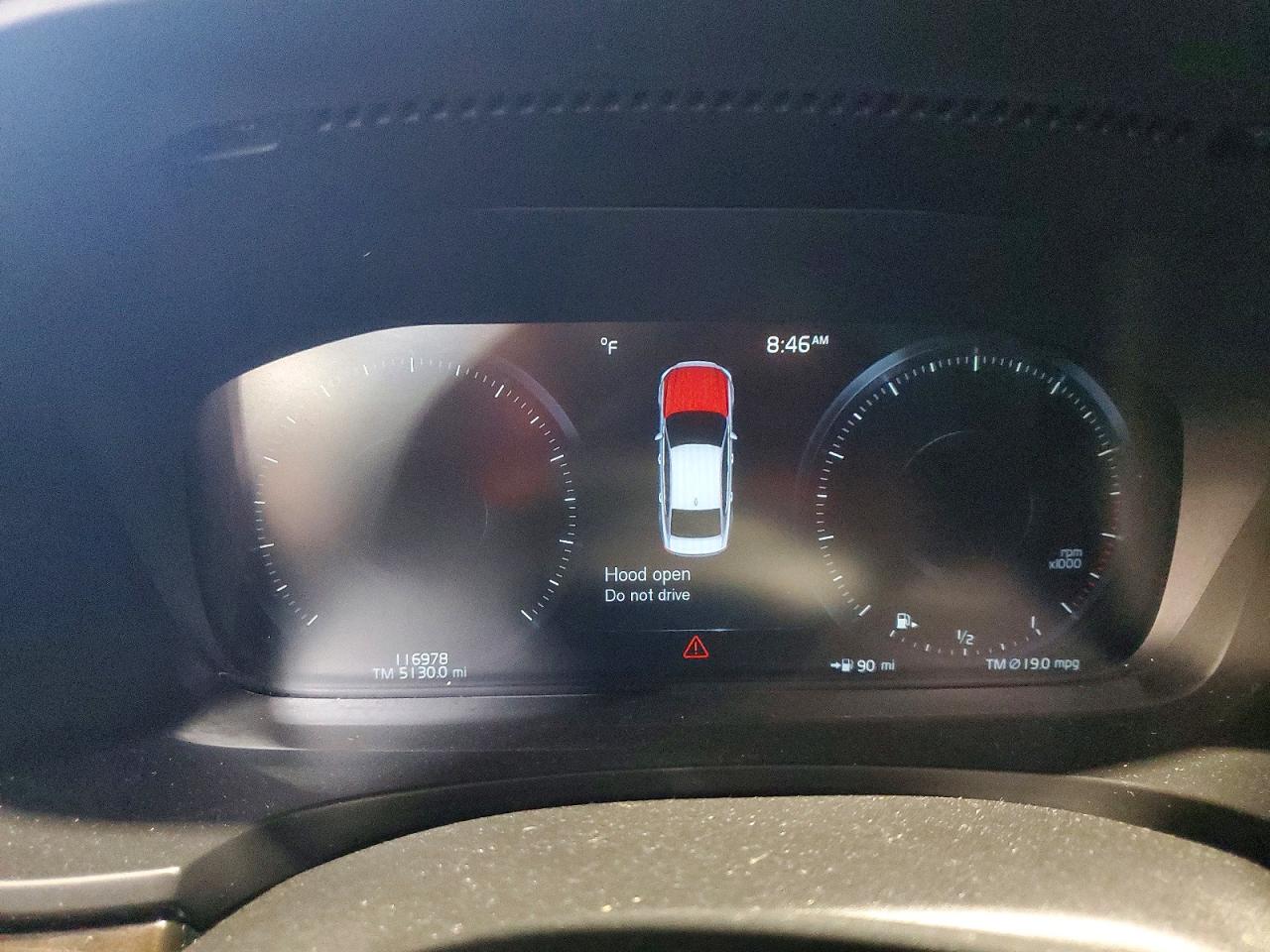 Volvo S90 T5 Momentum
