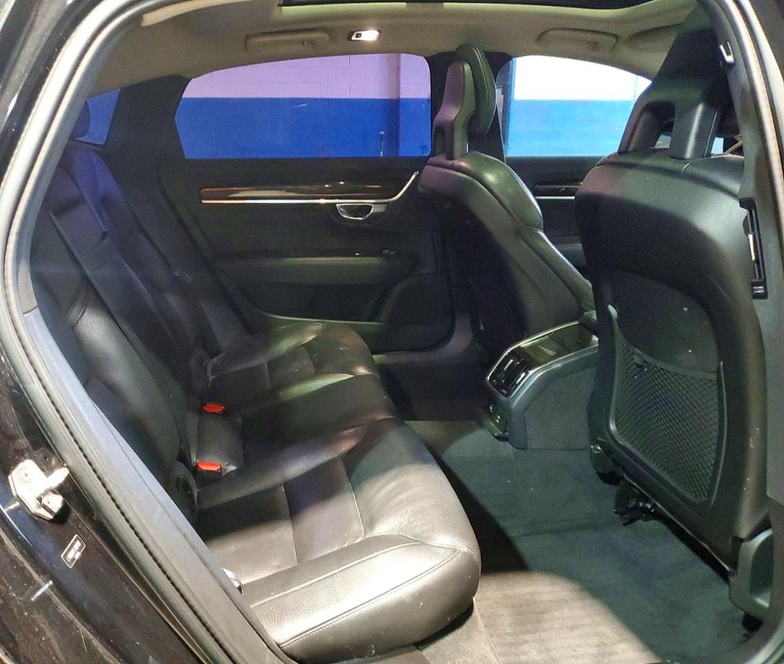 Volvo S90 T5 Momentum