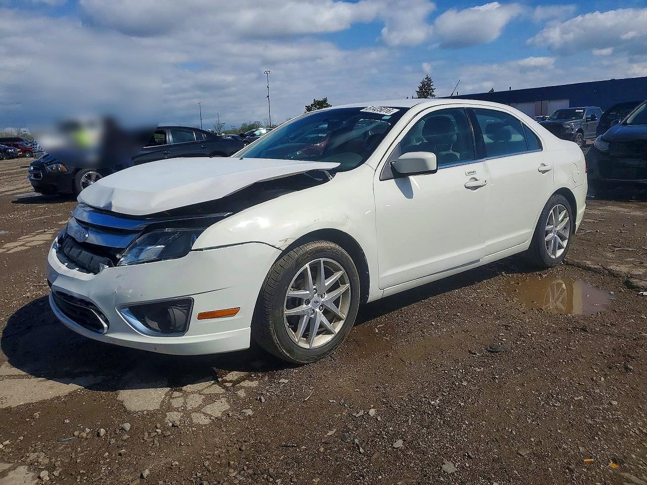 Salvage Ford Fusion Image