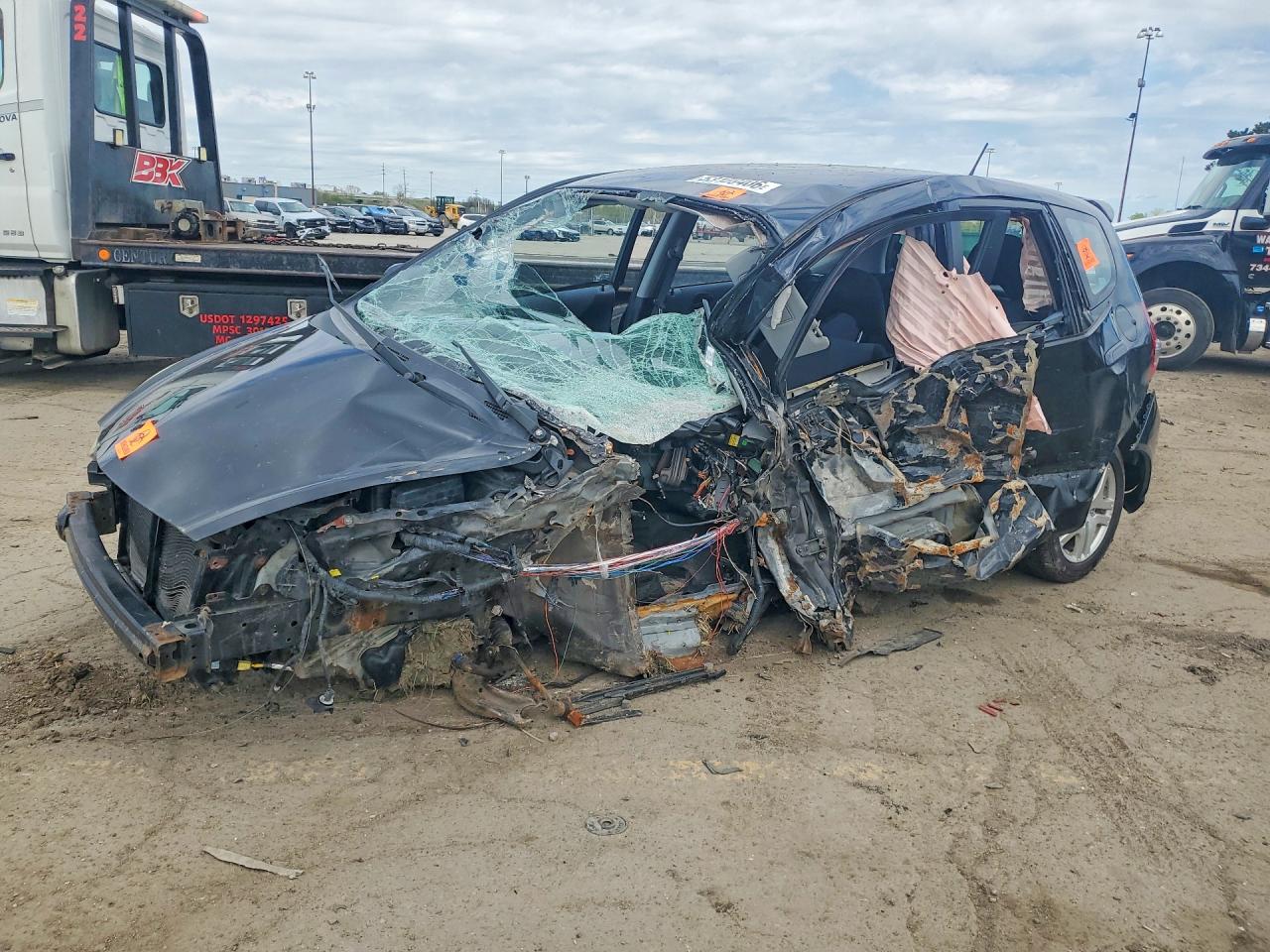 Salvage Honda Fit Image