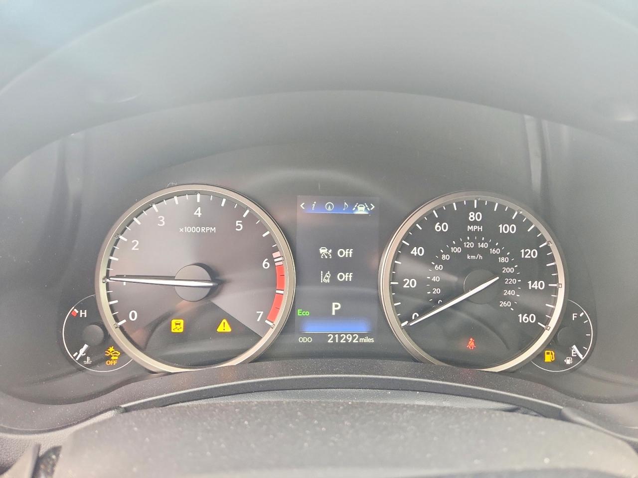 Lexus NX Base
