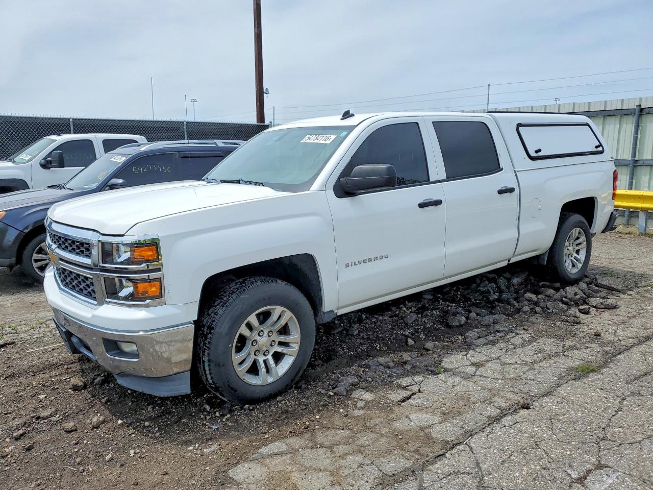 Salvage Chevrolet Silverado Image